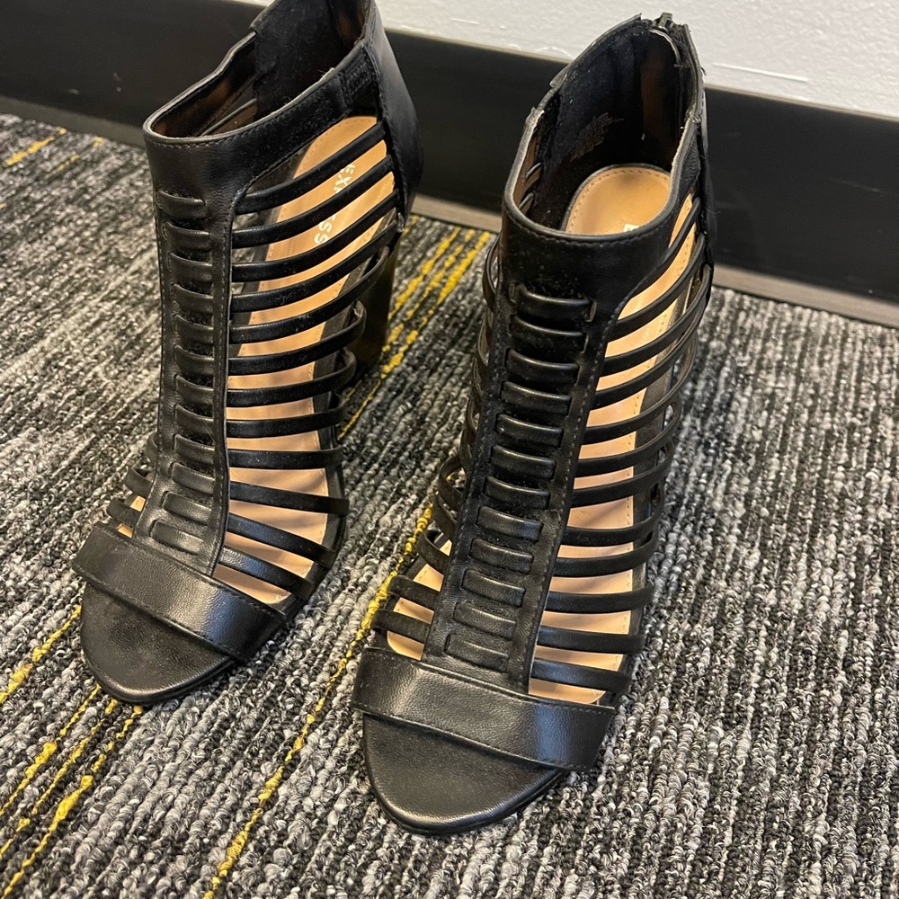 Express Black Wedges Size 7